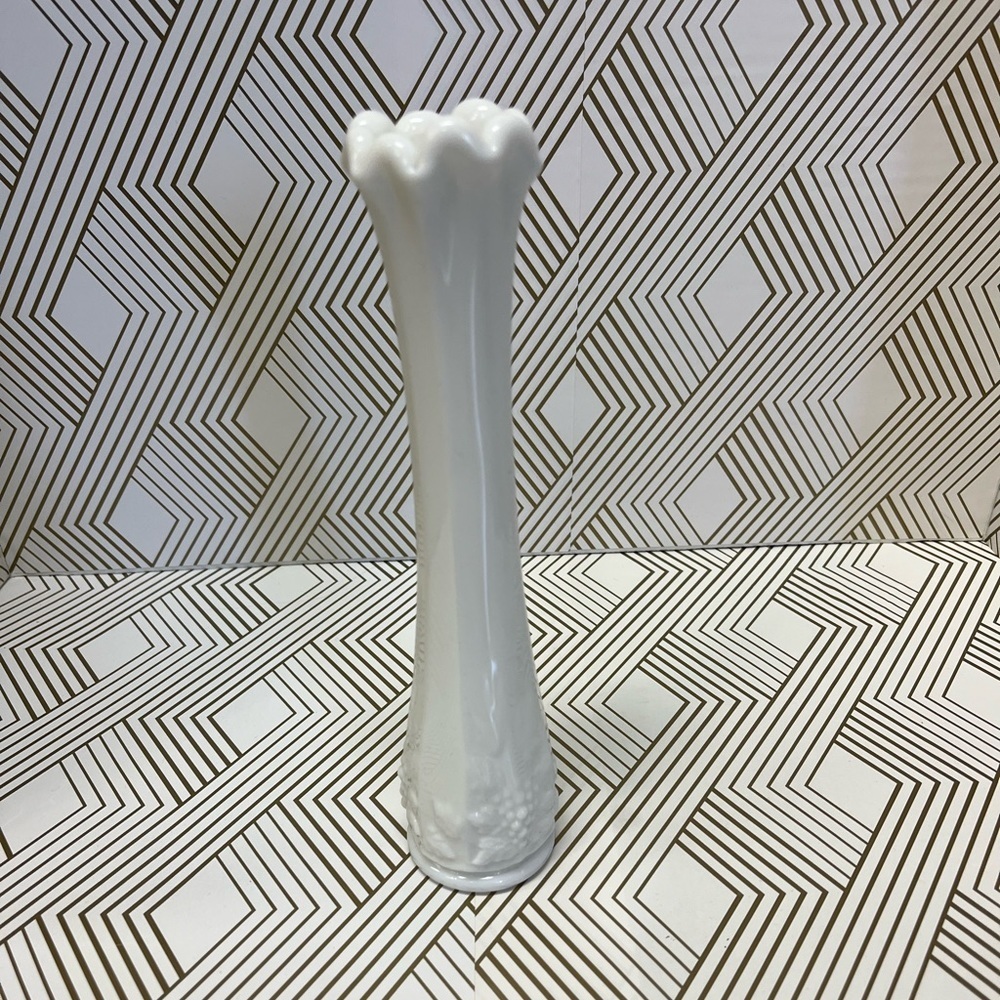 Vintage Westmoreland Milk Glass Swung Vase